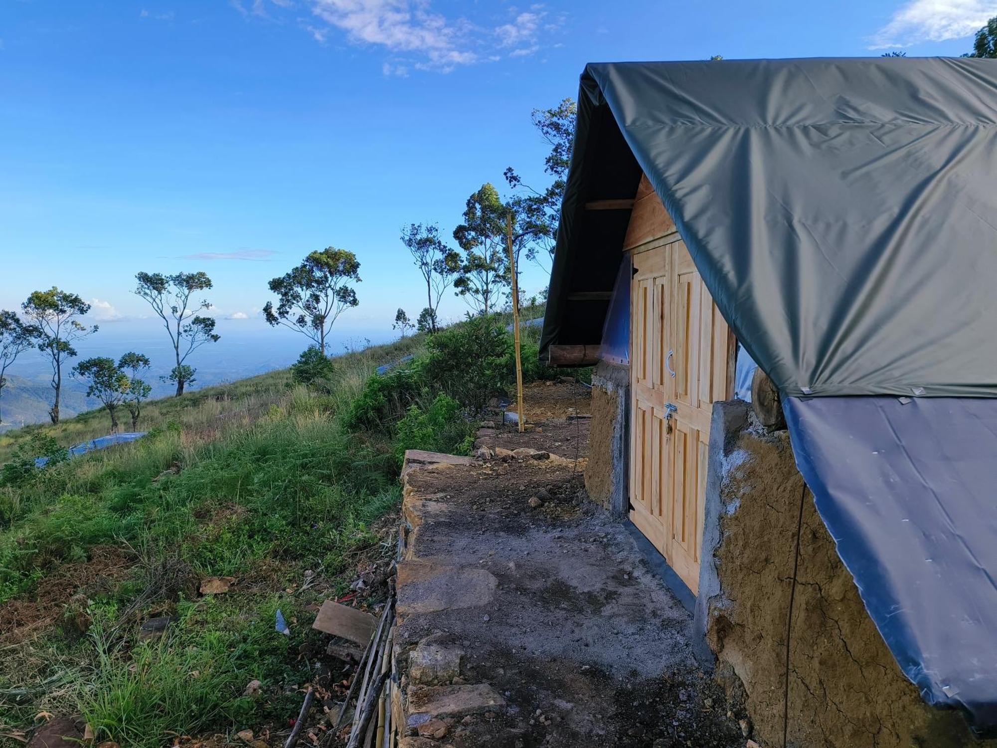 Eco Lodge Haputale-Camping Sri Lanka Bilik gambar